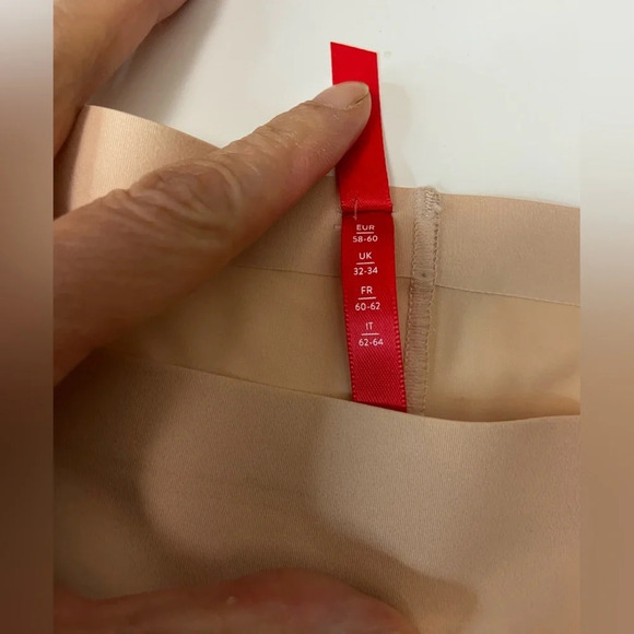 Spanx Nude Shape wear Short Briefs Size 3XL - Picture 5 of 9